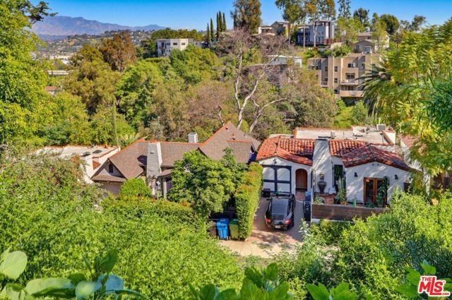 2367 Lake View Avenue, Los Angeles, CA 90039