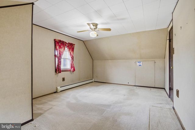 2704 QUAINT ST, Secane, PA 19018