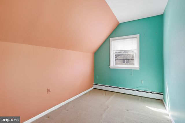 2704 QUAINT ST, Secane, PA 19018