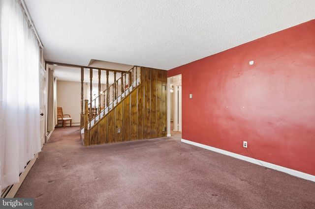 2704 QUAINT ST, Secane, PA 19018