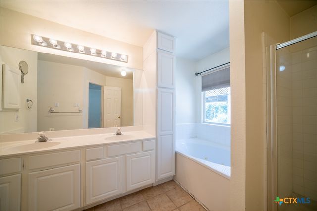 1131 River Rock, New Braunfels, TX 78130