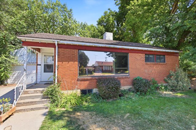 4372 S 375 E, Washington Terrace, UT 84405