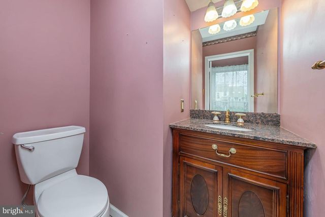 27 TRAPPER RD, Sewell, NJ 08080