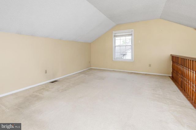 27 TRAPPER RD, Sewell, NJ 08080