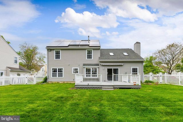 27 TRAPPER RD, Sewell, NJ 08080