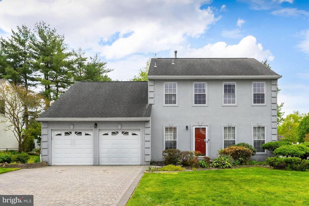 27 TRAPPER RD, Sewell, NJ 08080