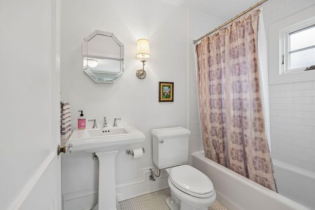 2728 S Upton Avenue, Minneapolis, MN 55416