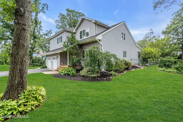 464 Penn Avenue N, Forked River, NJ 08731