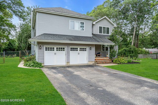 464 Penn Avenue N, Forked River, NJ 08731