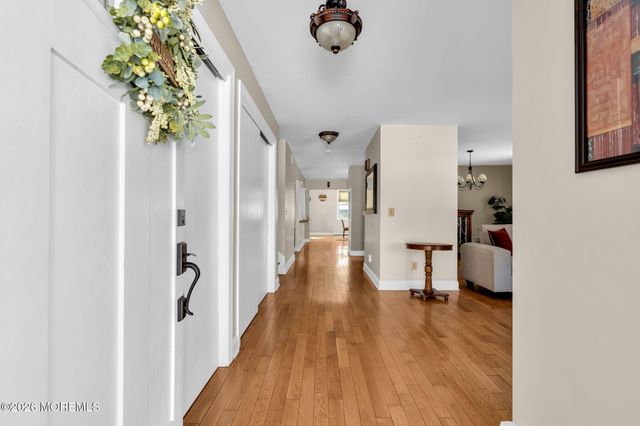 464 Penn Avenue N, Forked River, NJ 08731