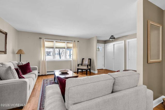 464 Penn Avenue N, Forked River, NJ 08731