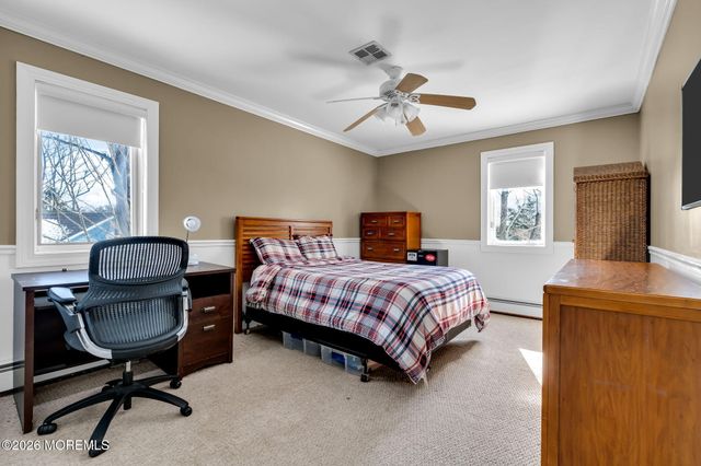 464 Penn Avenue N, Forked River, NJ 08731