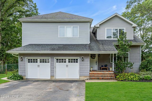 464 Penn Avenue N, Forked River, NJ 08731