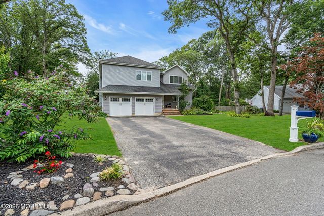 464 Penn Avenue N, Forked River, NJ 08731