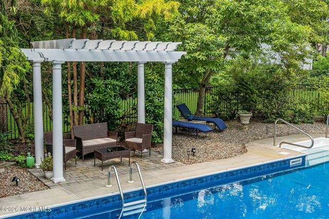 464 Penn Avenue N, Forked River, NJ 08731