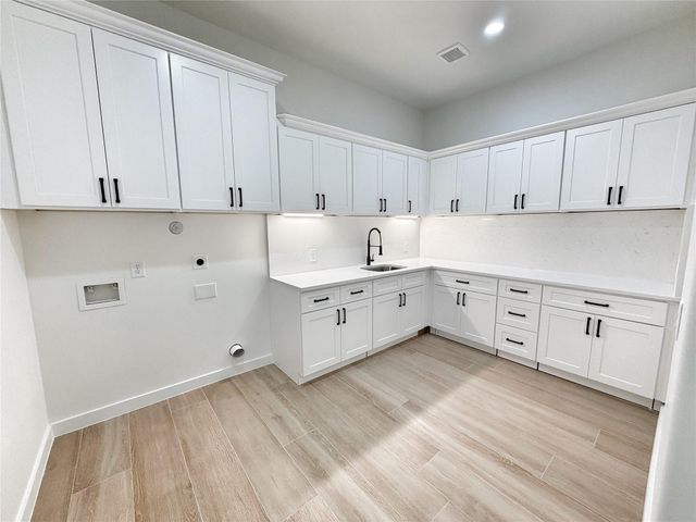 3040 Road 66124, Dayton, TX 77535