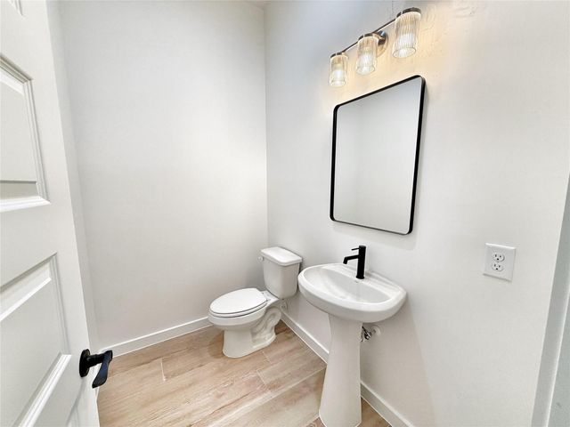 3040 Road 66124, Dayton, TX 77535