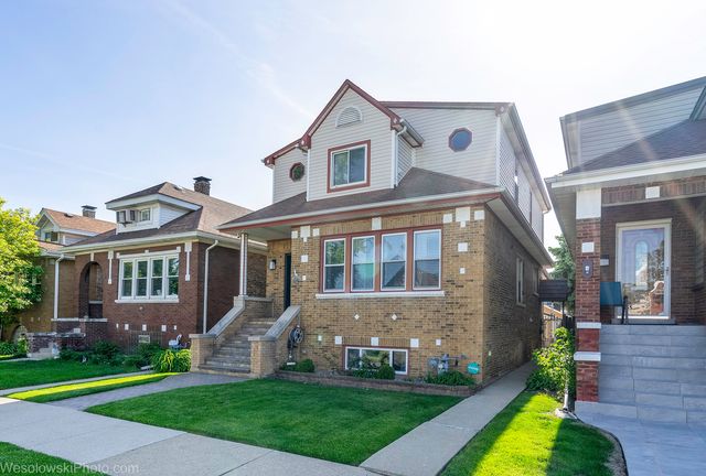 3024 N 76th Avenue, Elmwood Park, IL 60707