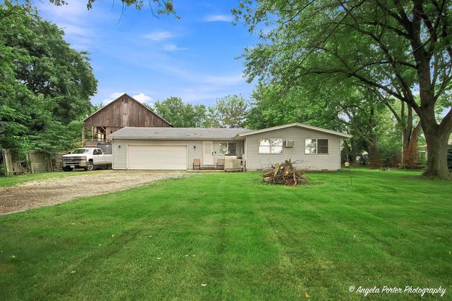 11811 304th AVENUE, Trevor, WI 53179