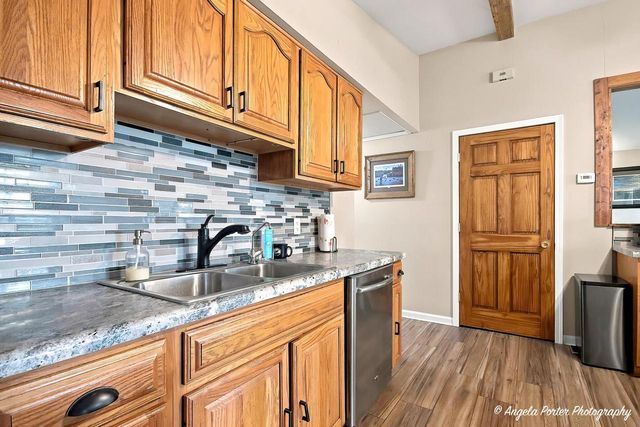 11811 304th AVENUE, Trevor, WI 53179