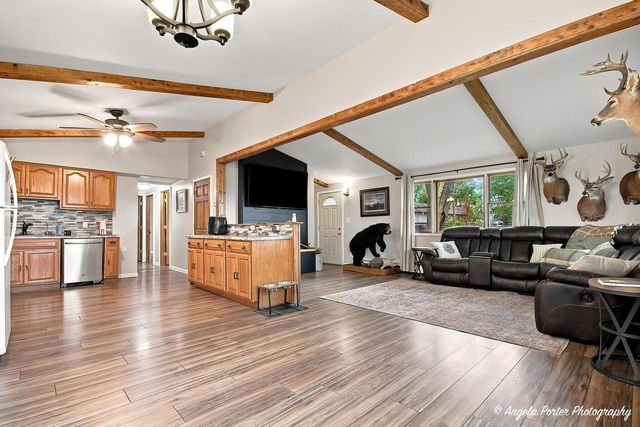 11811 304th AVENUE, Trevor, WI 53179