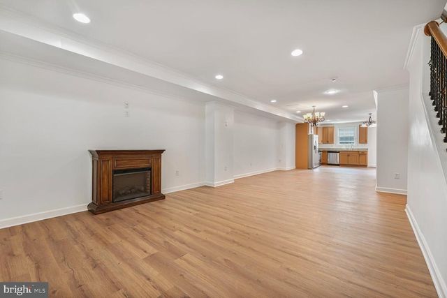 2433 NE 3RD ST NE, Washington, DC 20002