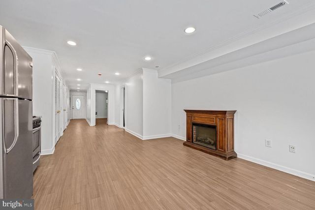 2433 NE 3RD ST NE, Washington, DC 20002