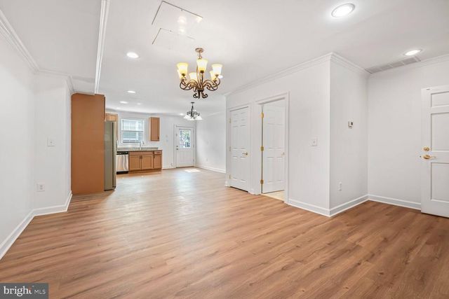 2433 NE 3RD ST NE, Washington, DC 20002