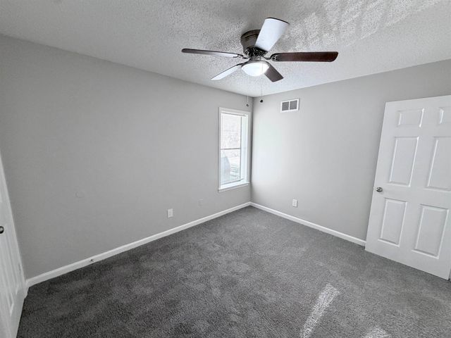 6042 WHISPER VALLEY DR, Memphis, TN 38141