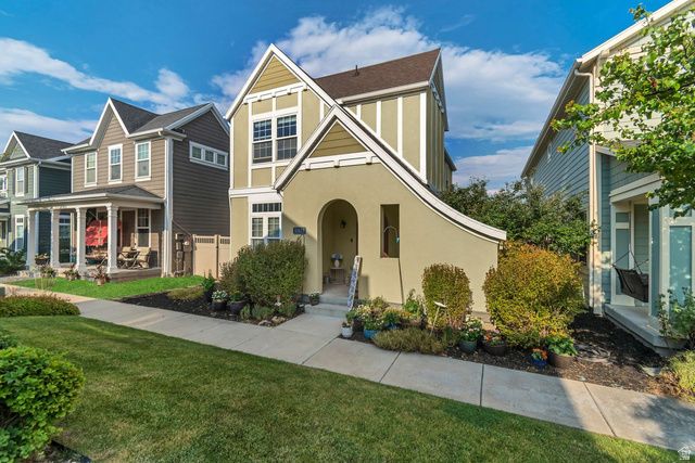 10623 S OZARKS DR, South Jordan, UT 84009