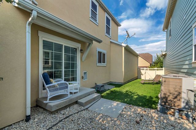 10623 S OZARKS DR, South Jordan, UT 84009
