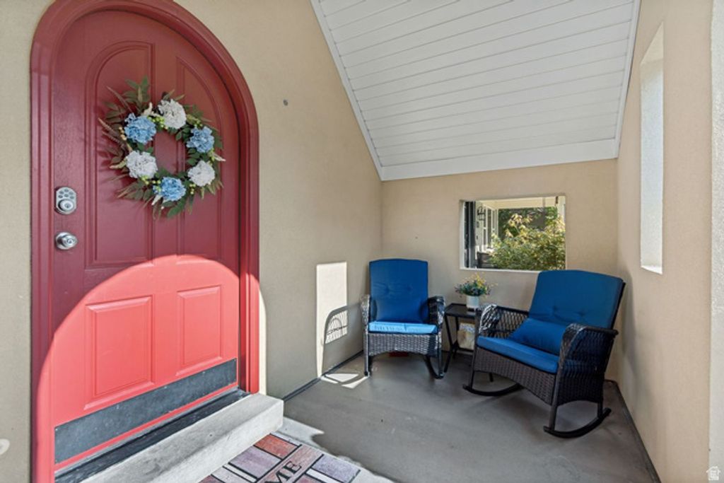 10623 S OZARKS DR, South Jordan, UT 84009 — photo 5