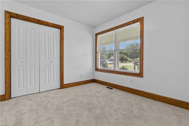 113 Spivey Farm LN, Suffolk, VA 23438