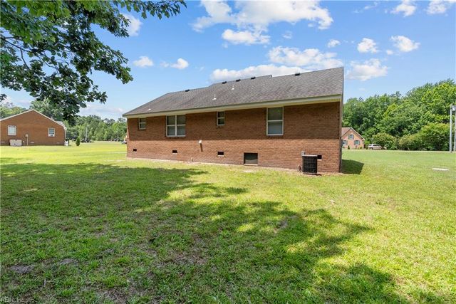 113 Spivey Farm LN, Suffolk, VA 23438