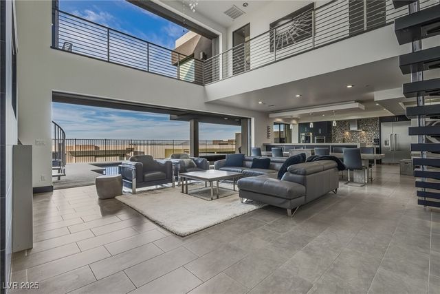 2260 Sunrise Ridge Court, Henderson, NV 89052