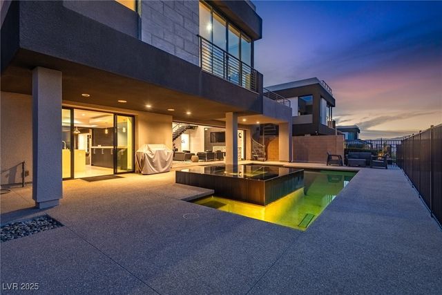 2260 Sunrise Ridge Court, Henderson, NV 89052