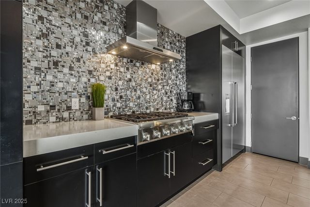 2260 Sunrise Ridge Court, Henderson, NV 89052