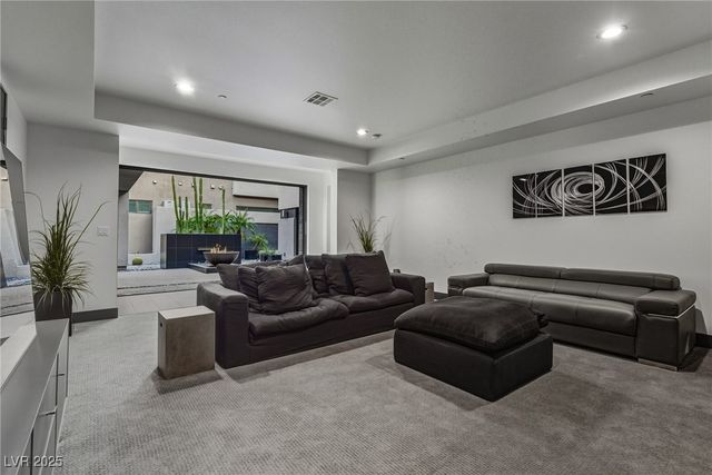 2260 Sunrise Ridge Court, Henderson, NV 89052