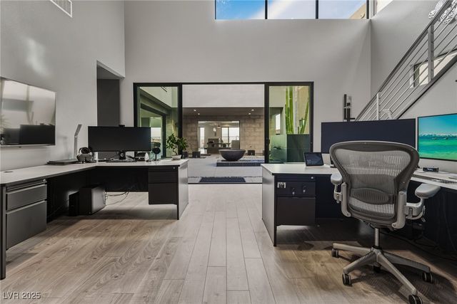 2260 Sunrise Ridge Court, Henderson, NV 89052