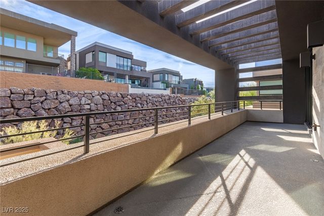 2260 Sunrise Ridge Court, Henderson, NV 89052