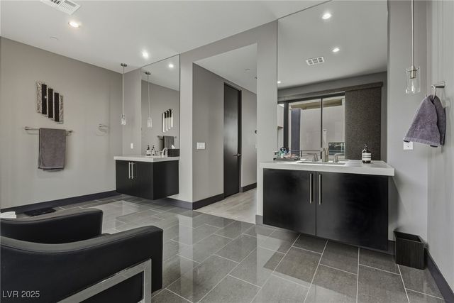 2260 Sunrise Ridge Court, Henderson, NV 89052