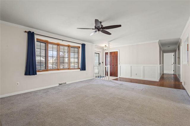 54 Alys Drive East, Cheektowaga, NY 14043