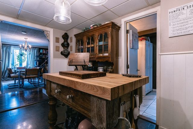 2 Natural History Dr., Worcester, MA 01605