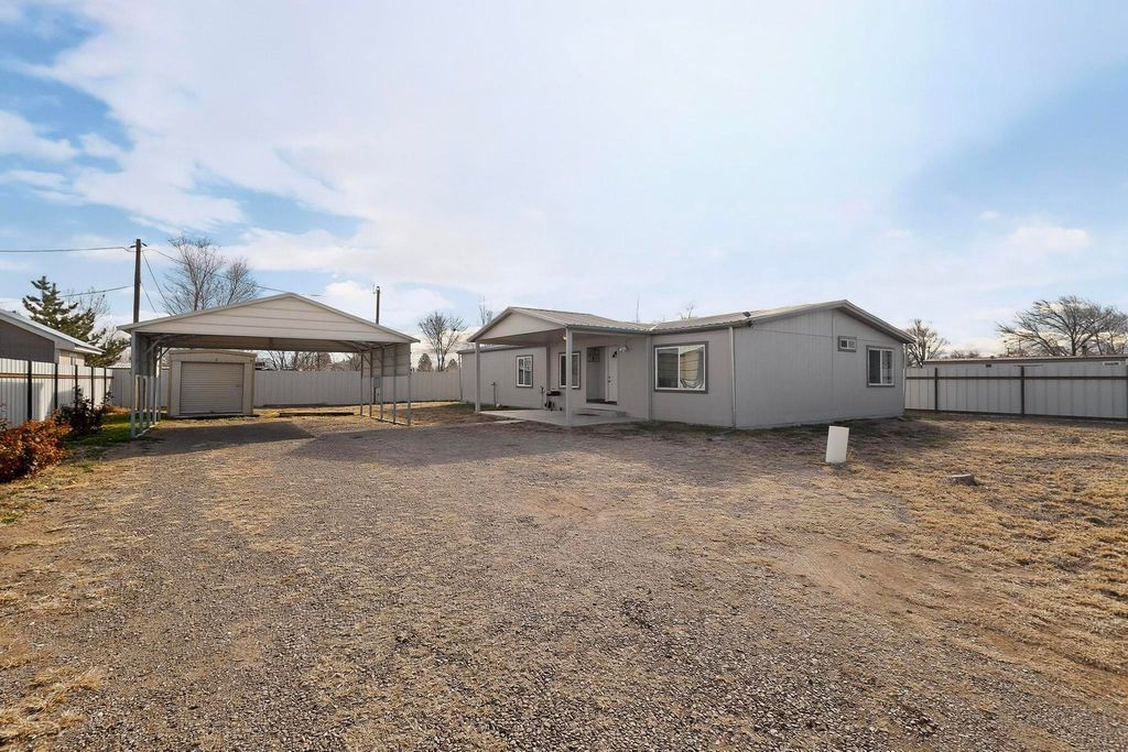 1222 Maryann Street, Moriarty, NM 87035