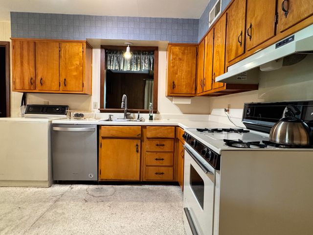 430 ROSSER RD, Memphis, TN 38120
