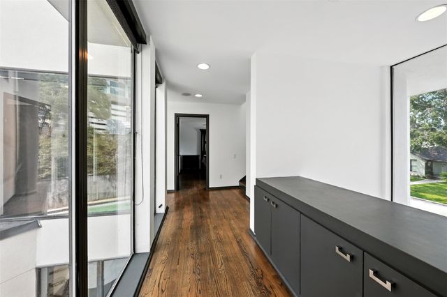 2019 Mcclendon Street, Houston, TX 77030