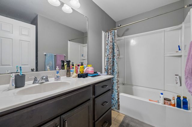 1480 Trainer Rd, Clarksville, TN 37042