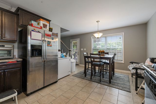1480 Trainer Rd, Clarksville, TN 37042