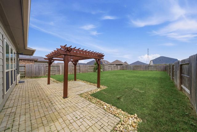 19406 Golden Lariat Drive, Tomball, TX 77377