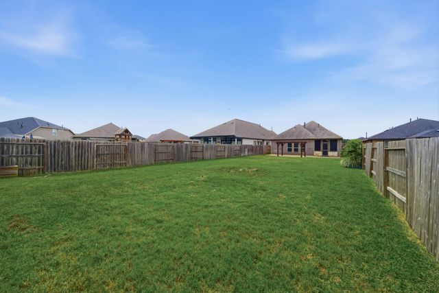 19406 Golden Lariat Drive, Tomball, TX 77377